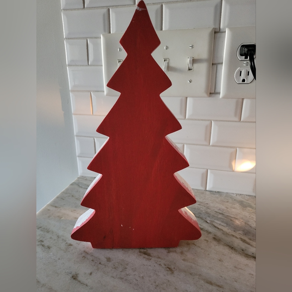 Red Wooden Holiday Tree Decoration